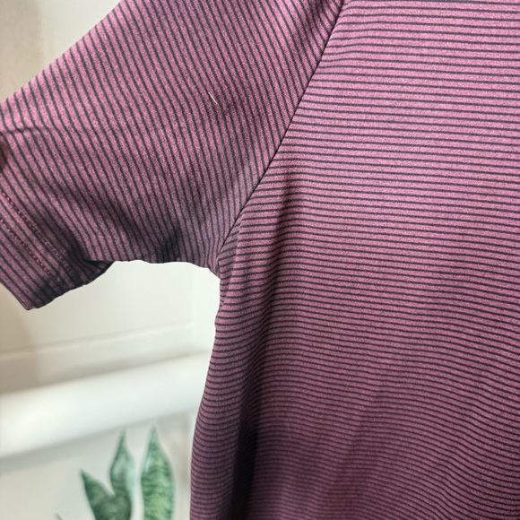 01.ALGO Men's 01 Performance Quick Dry Moisture Wicking Striped Maroon Polo L - Picture 4 of 7